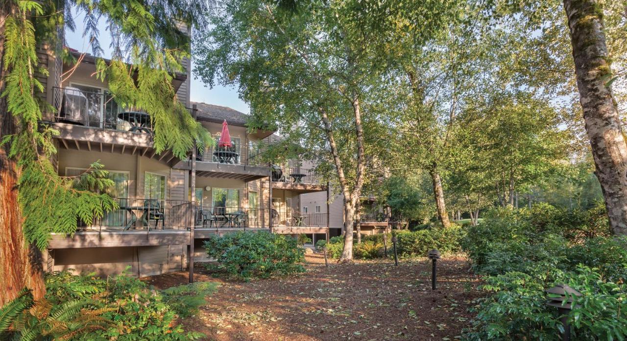 Whispering Woods Resort Welches Kültér fotó